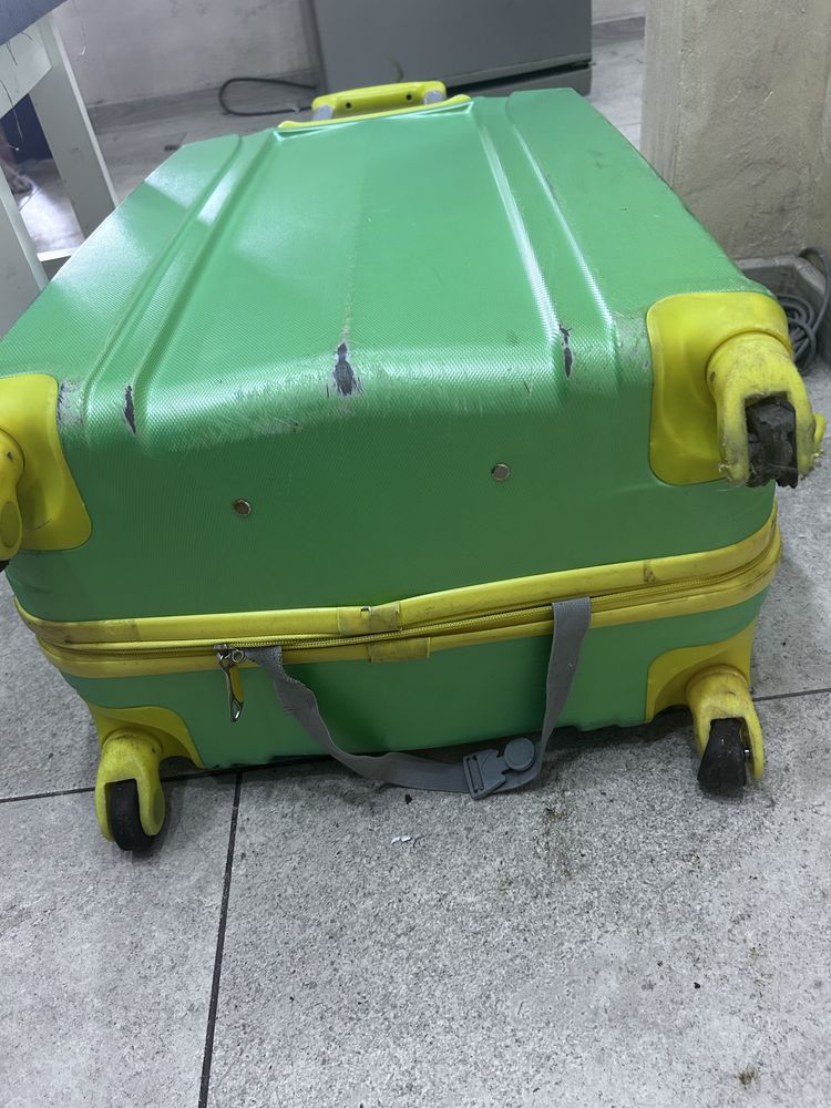 Куфар за ремонт 15 лв