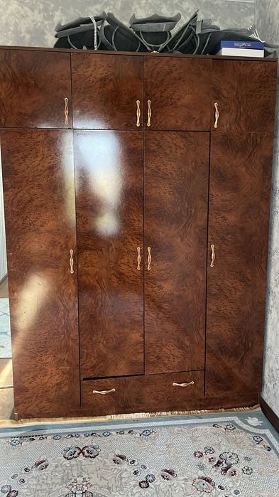 Продам шкаф для одежды