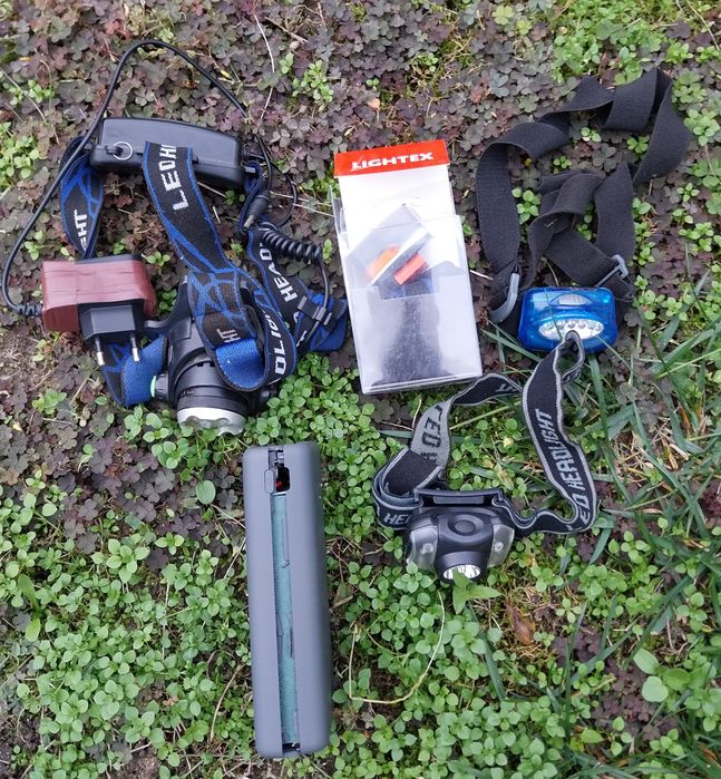 Продавам четири броя челници