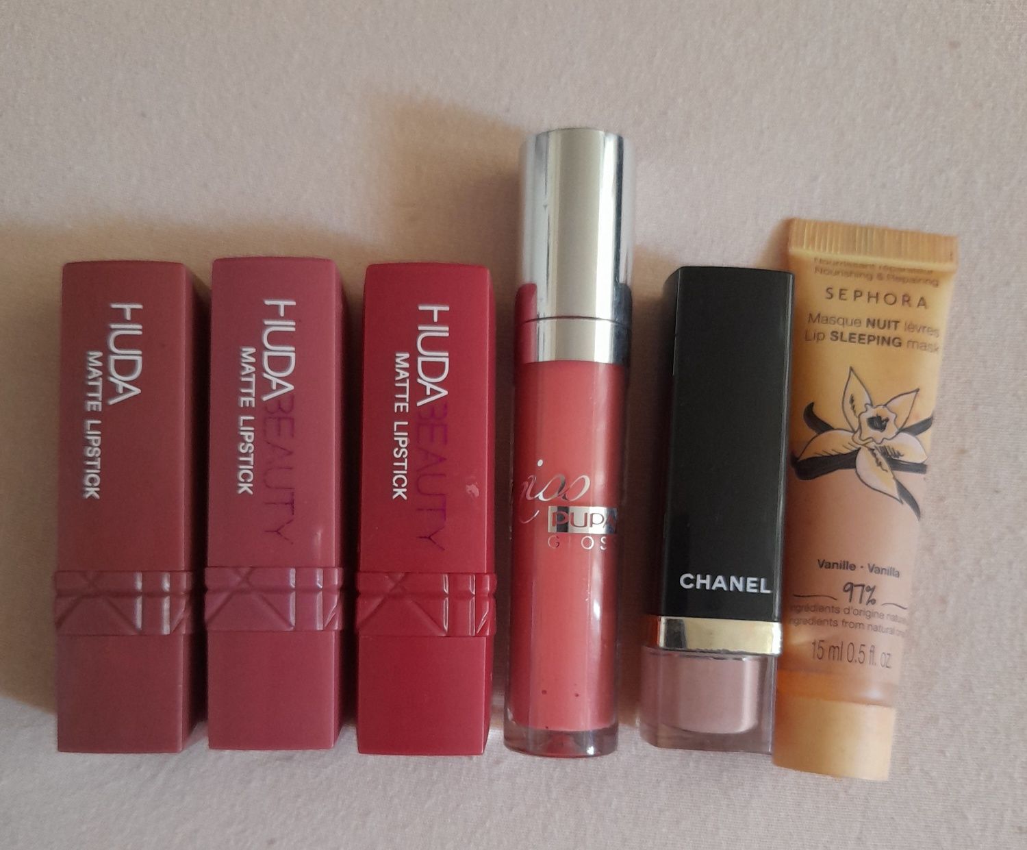 Rujuri Huda/Chanel/Sephora/Pupa Vand/Schimb