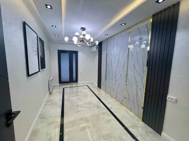 Сдается офис на Ц-1, Японское Посольство, 830 м²