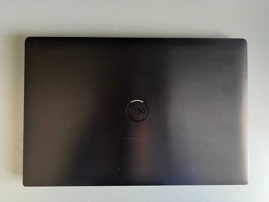 Dell Precision 5530 | Xeon E-2176M | Quadro P2000 | 16GB |512SSD + 1TB