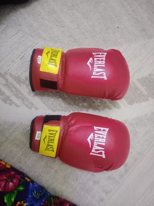 Перчатка для бокс