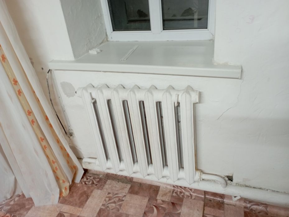 Батареи чугунные в отдичнлм состоянии