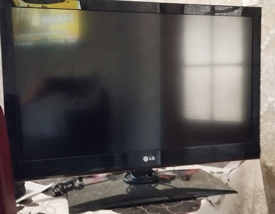 Продам телевизор LG