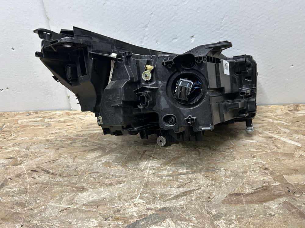 Far faruri bmw G60 seria 5 full led adaptiv shadow 2024-2025 stanga