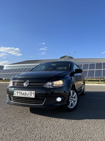 Продам автомобиль Volkswagen Polo 2014