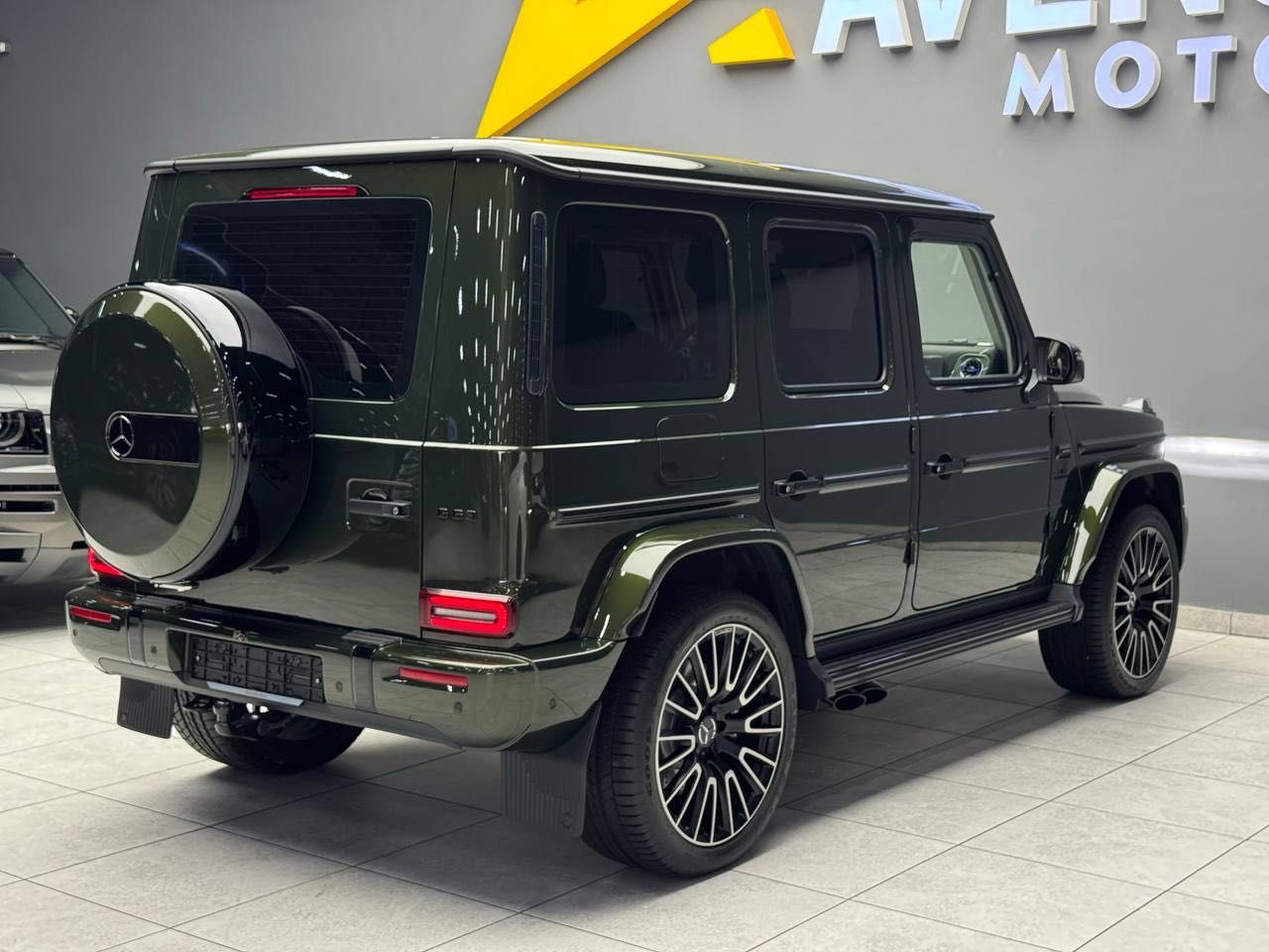 Продается новый Mercedes Benz G63 AMG