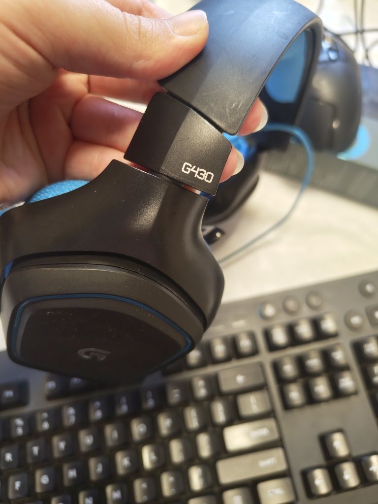 Слушалки Logitech