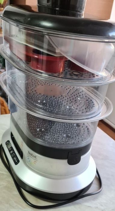 Vând Aparat de gătit cu aburi TEFAL Stem n Light