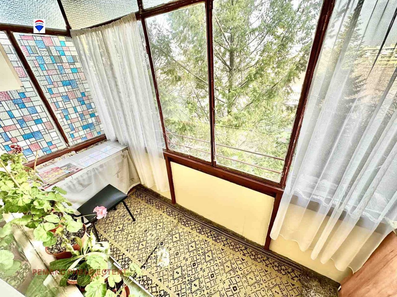 Продава се Двустаен апартамент в Русе, Здравец Изток - 63 кв.м за 1064 €/кв.м - Снимка #3