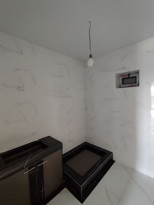 Кибрай продаётся новый дом 2,5-соток 7-комнат!