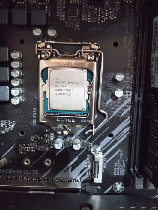 Процессор i5 11400 uhd 730