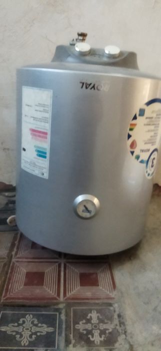 Ariston ishlatilgan 50 l 700000 soʻm holati yaxshi