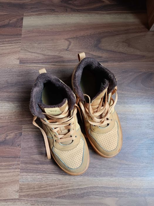 Обувки Nike 39 номер
