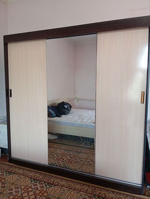 Spalniy garnitur, shkaf, dvuhspalni, komod