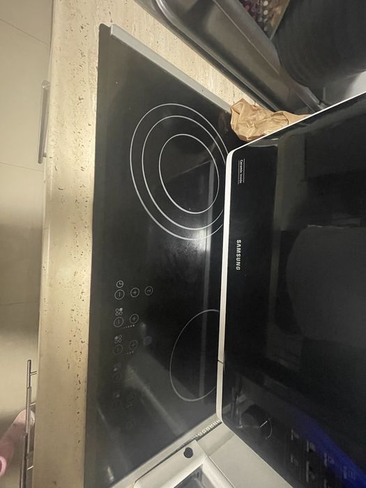 Plita electrica incorporabila