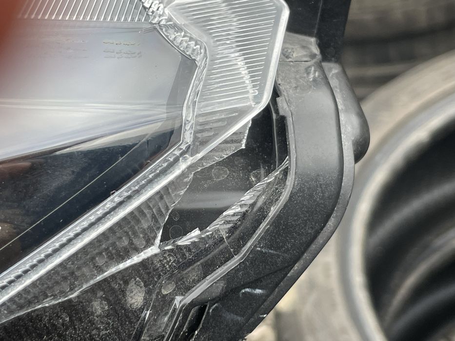 Ляв фар Suzuki SX4-Cross 2021