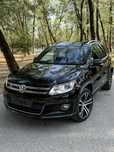Volkswagen Tiguan  4Motion R-Line , an 2016 , automat