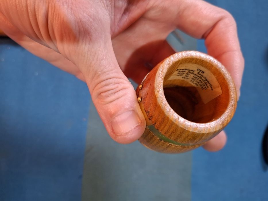 Малки ножки в малка бъчва