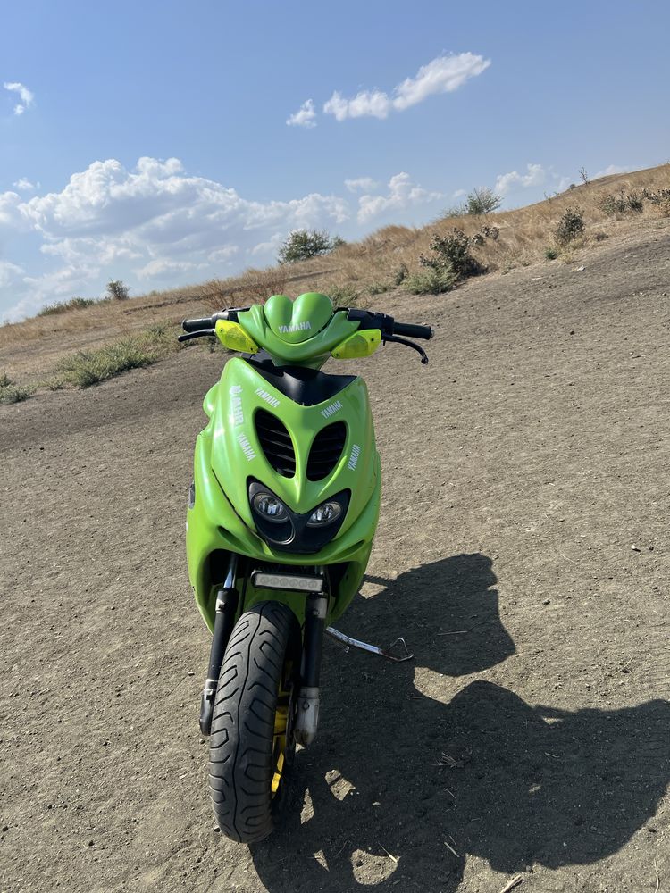 Yamaha aerox 125