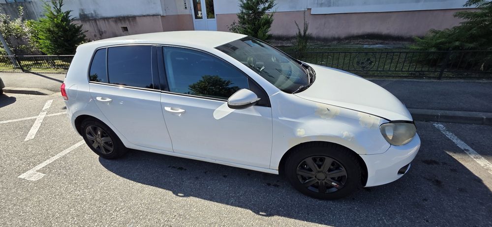 Volkswagen golf 6 usor avariat