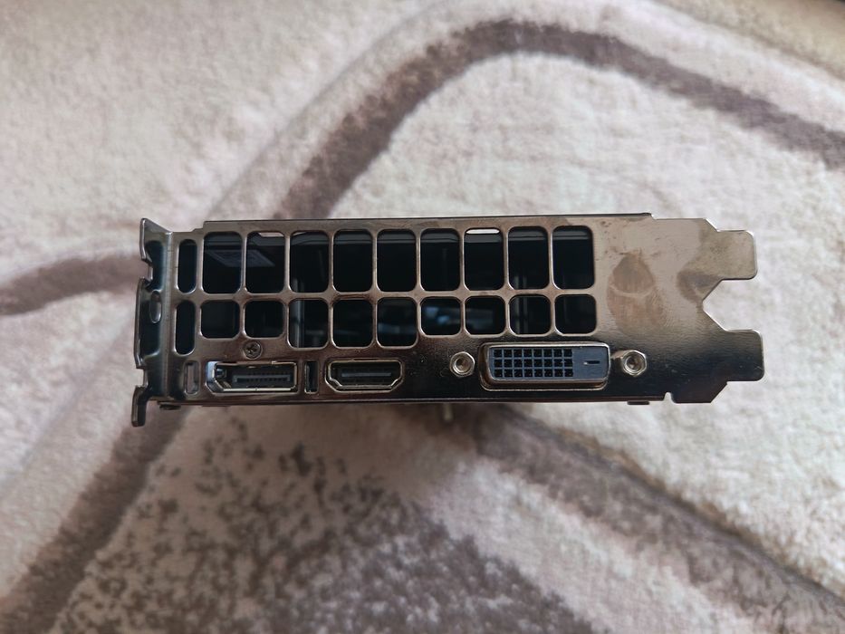 Placa video GeForce gtx 1050 2gb