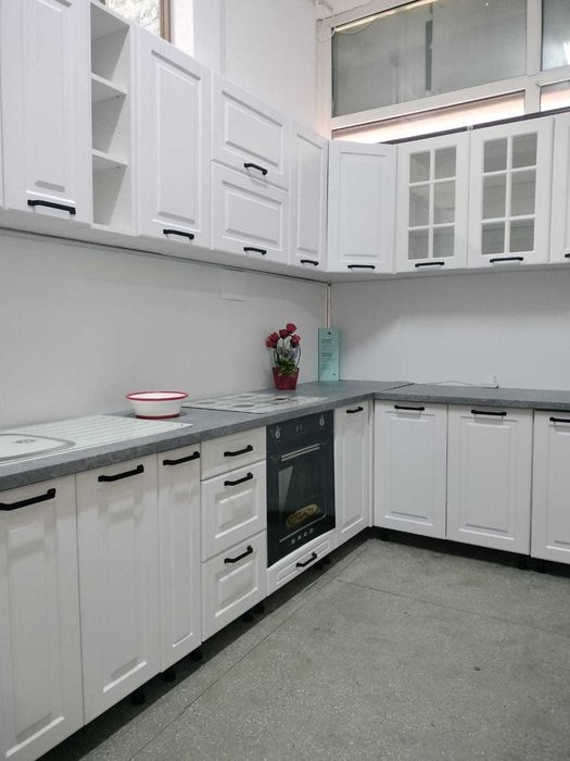 bucatarie modulara colt (sau nu)  corpuri mdf alb, gri, crem