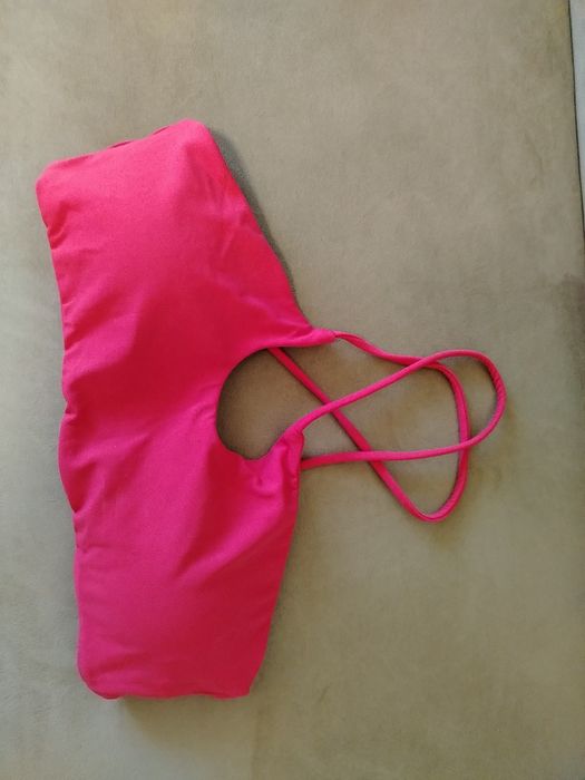 Bustiera fit în mărime L