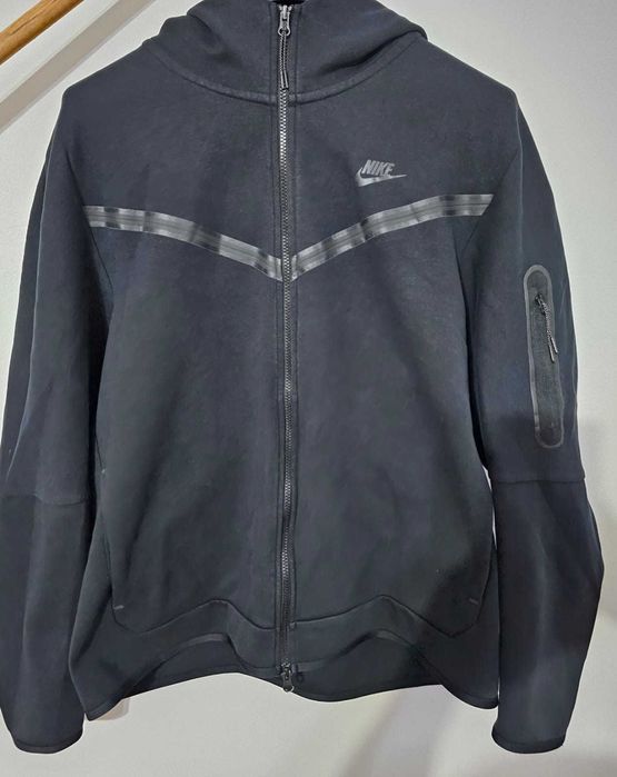Hanorac Nike Tech Fleece cu Fermoar si Gluga Barbati