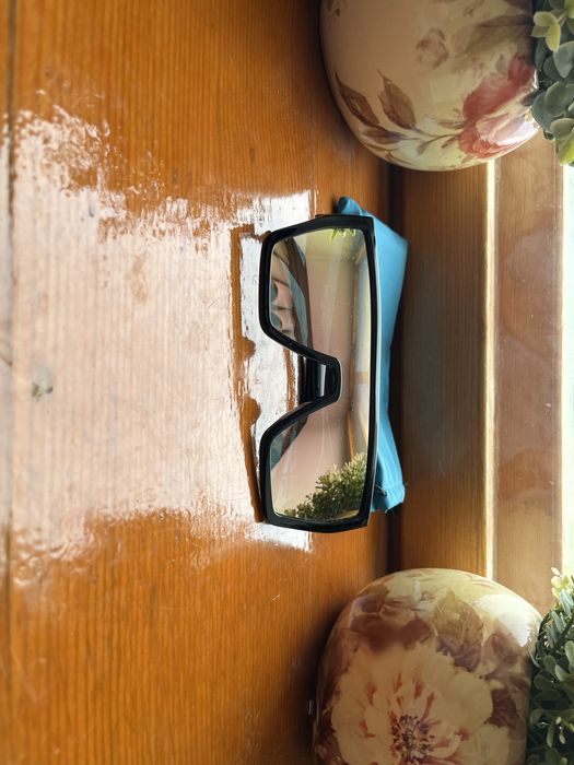 Продам солнечные очки