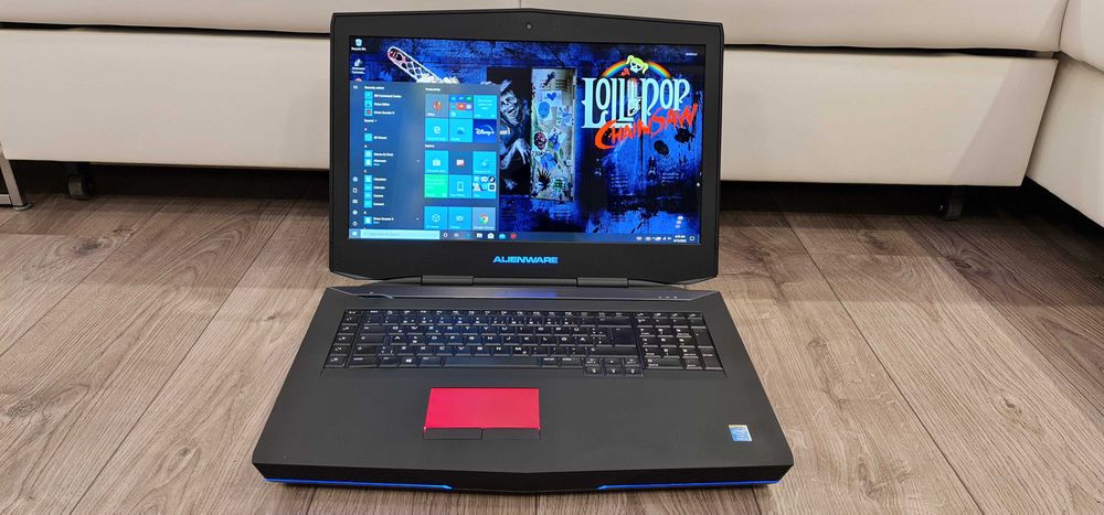 Laptop gaming ALIENWARE ,intel core i7 , 32 gb ram, 18,4 inch