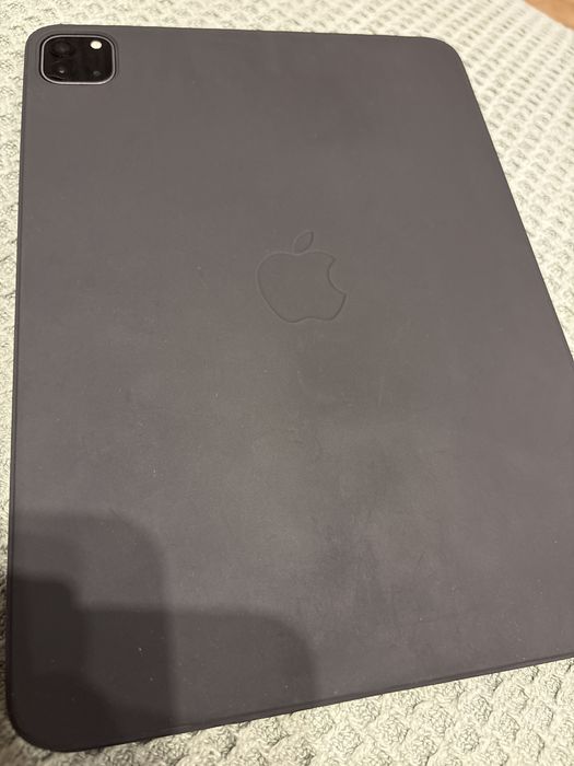 Apple Ipad Pro 11 4th Generation M2 128Gb WIFI + Smart Folio Originala