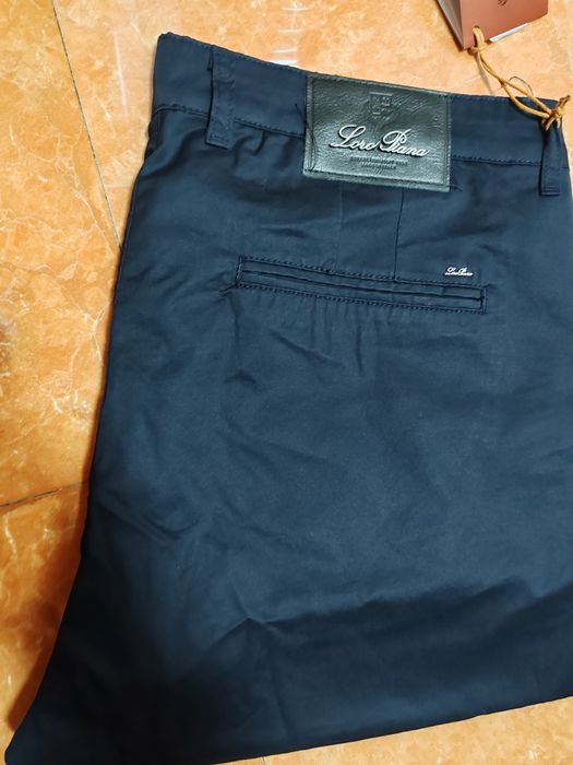 Vind pantaloni Loro Piano original  mărimea 40  calitate premium