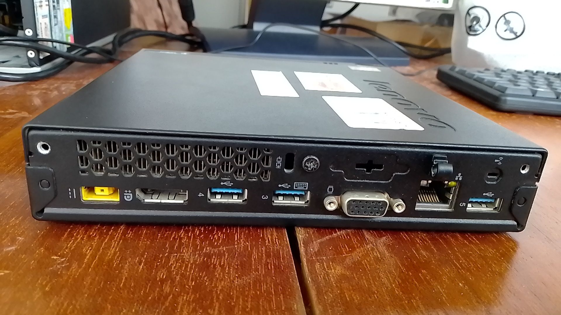 Lenovo M93p Tiny, i5-4590T, 16 RAM, 128 SSD