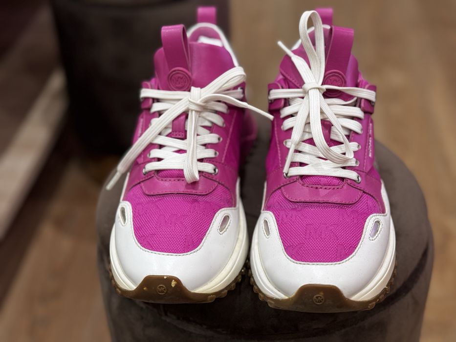 Оригинални маратонки Michael Kors