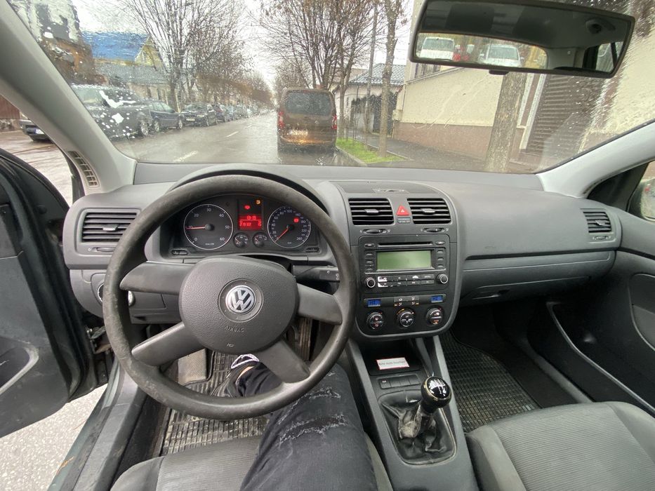Volkswagen Golf 5 – 1.9 TDI – Stare bună, pregătit de drum