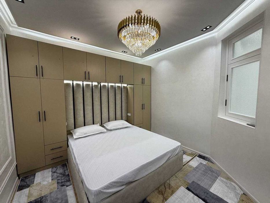 Продаётся 2х комнатная квартира с евроремонтом и лифтом в городе