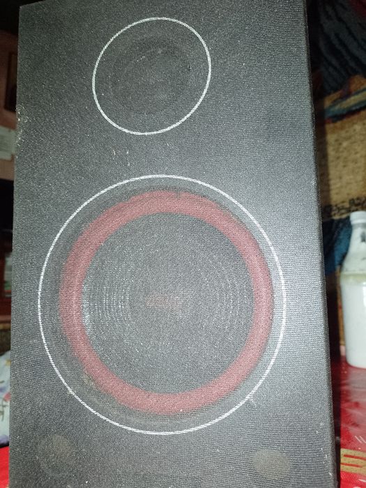 Vind boxa cu difuzor alien