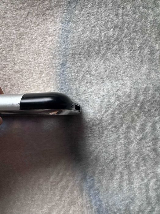 Първият Iphone 2g за Колекционери