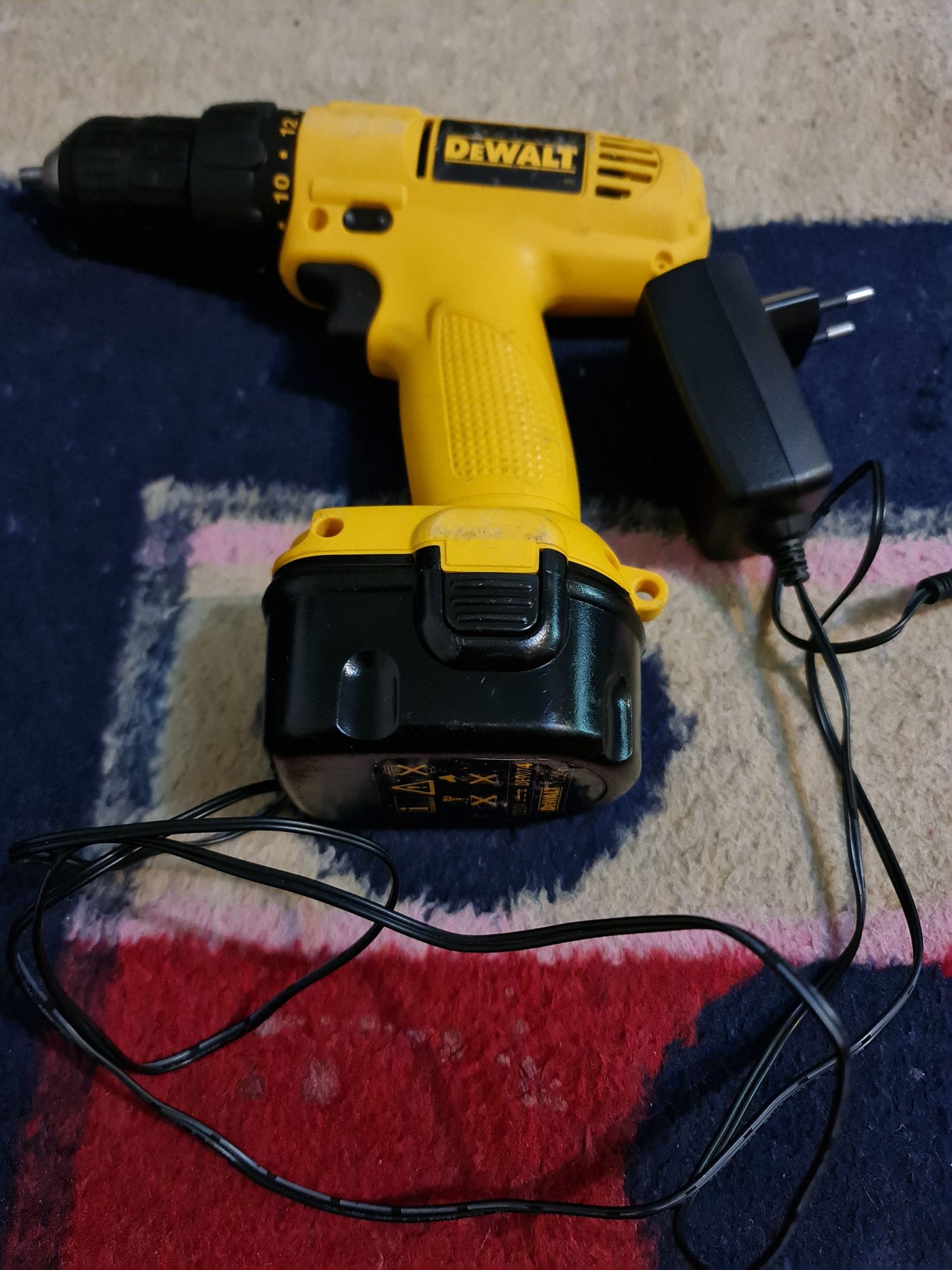 Corpuri filetante  Ferrex,Dewalt acumulator