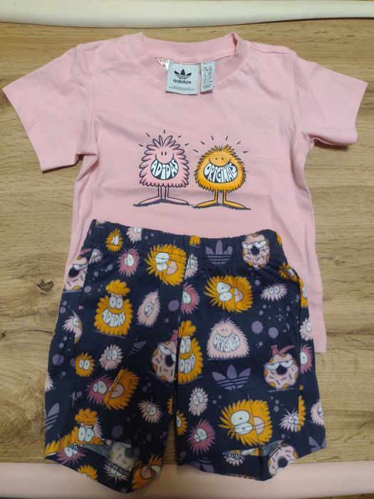 Комплект с къс ръкав за бебе момиче