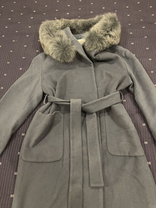 Кашемировое пальто с натуральным мехом из кашемира