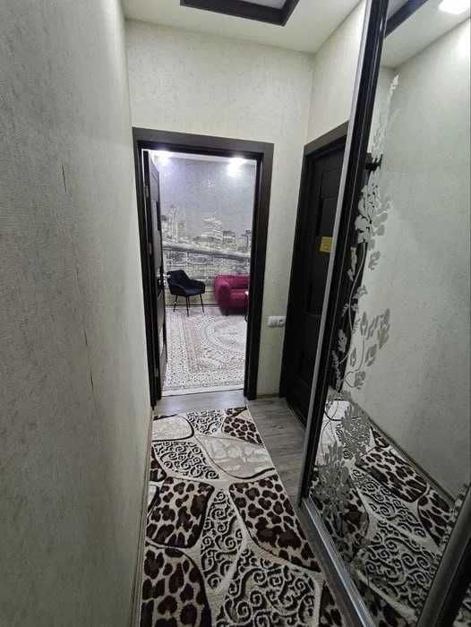 СДАМ СРОЧНО 2х-ком на Шайхантахрский ор-р Дружба народов  985*