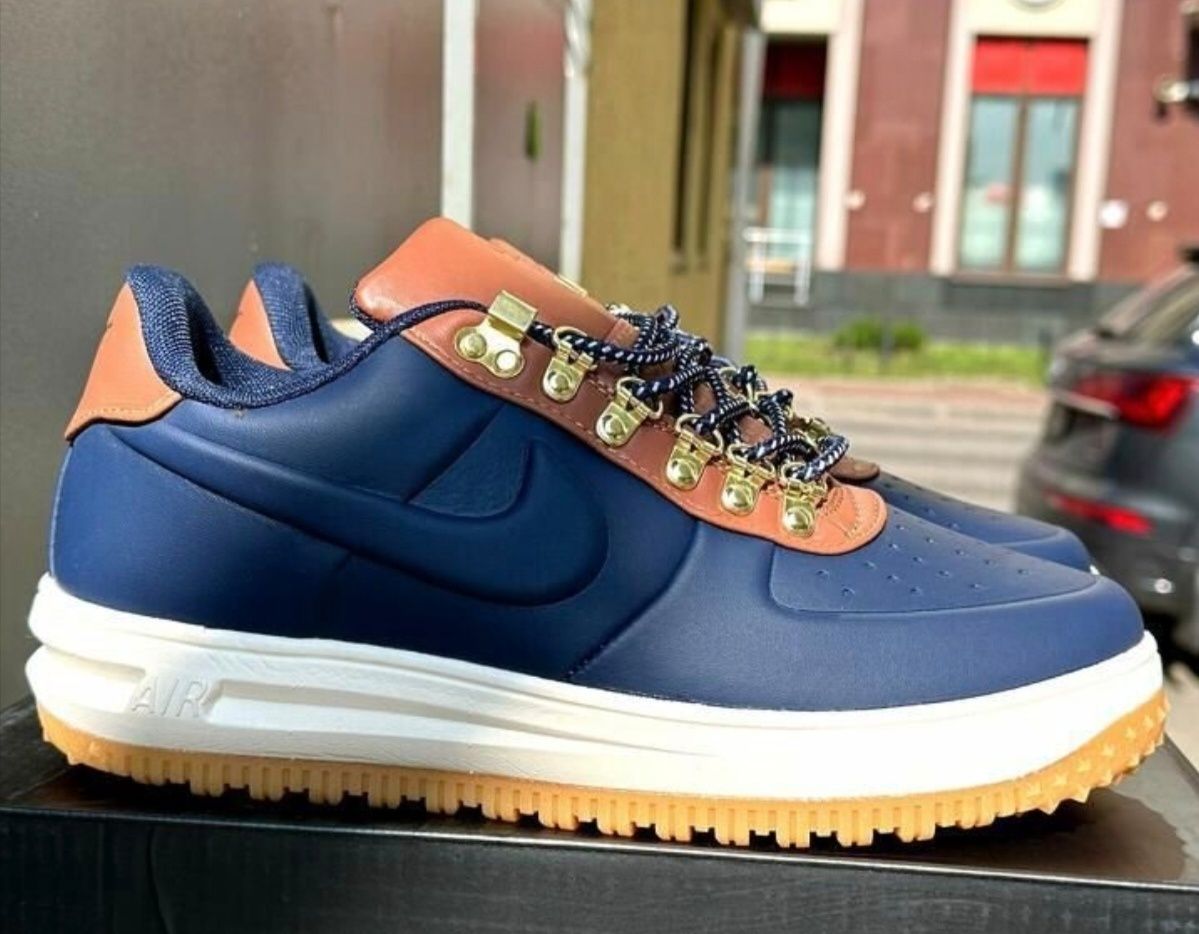 Маратонки Nike Lunar Force 1