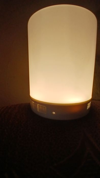 Boxa portabilă wireless cu touch,rgb etc
Funcții :
-Touch(apeși pt a s