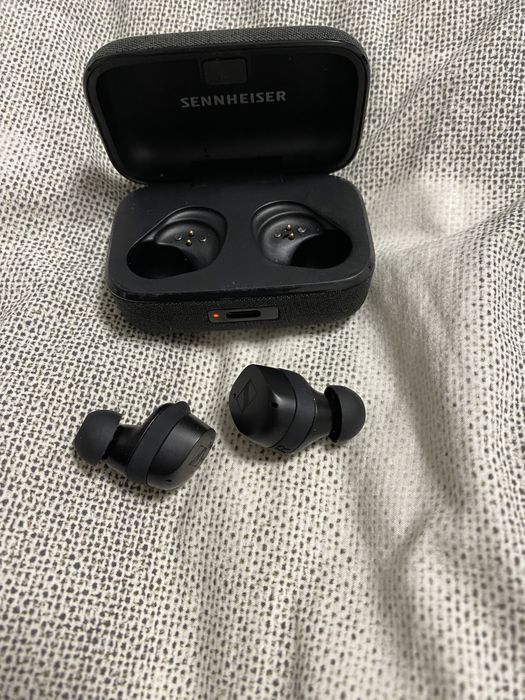 Sennheiser Momentum True Wireless 3 като нови