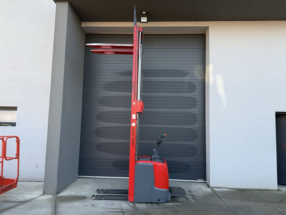 Liza electeica cu catarg Jungheinrich 1,6 t nu Linde , still