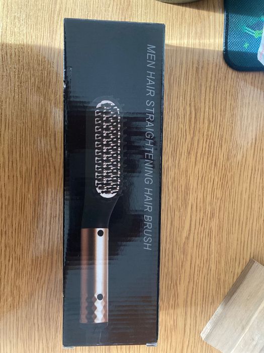 Електрическа четка за изправяне на брада