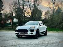 Porsche Macan v8